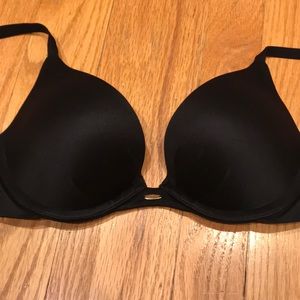 Victoria’s Secret Plunge bra
